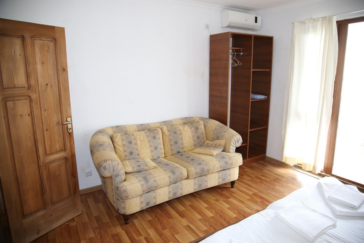 Merabi Guest House マヒンジャウリ エクステリア 写真